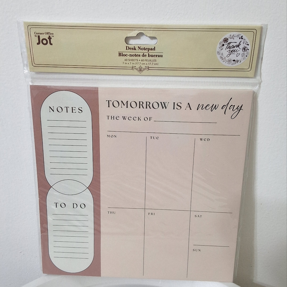 Weekly Planner Desk Notepad, 60 Sheets, 7 in. x 7 in., NEW